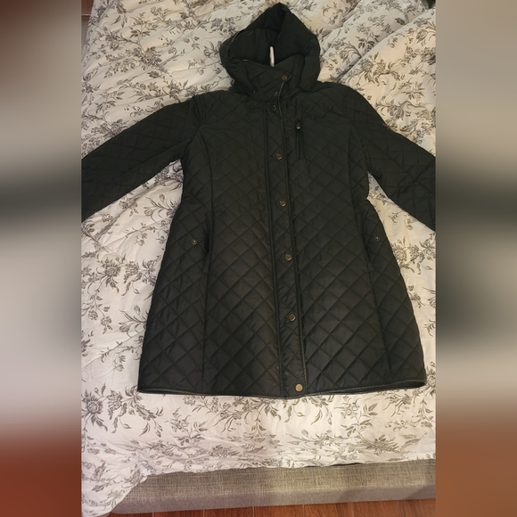 Coat - Picture 2 of 6